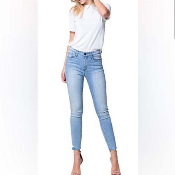 Flying Monkey Skinny Jeans Size 26 - Picture 1 of 5